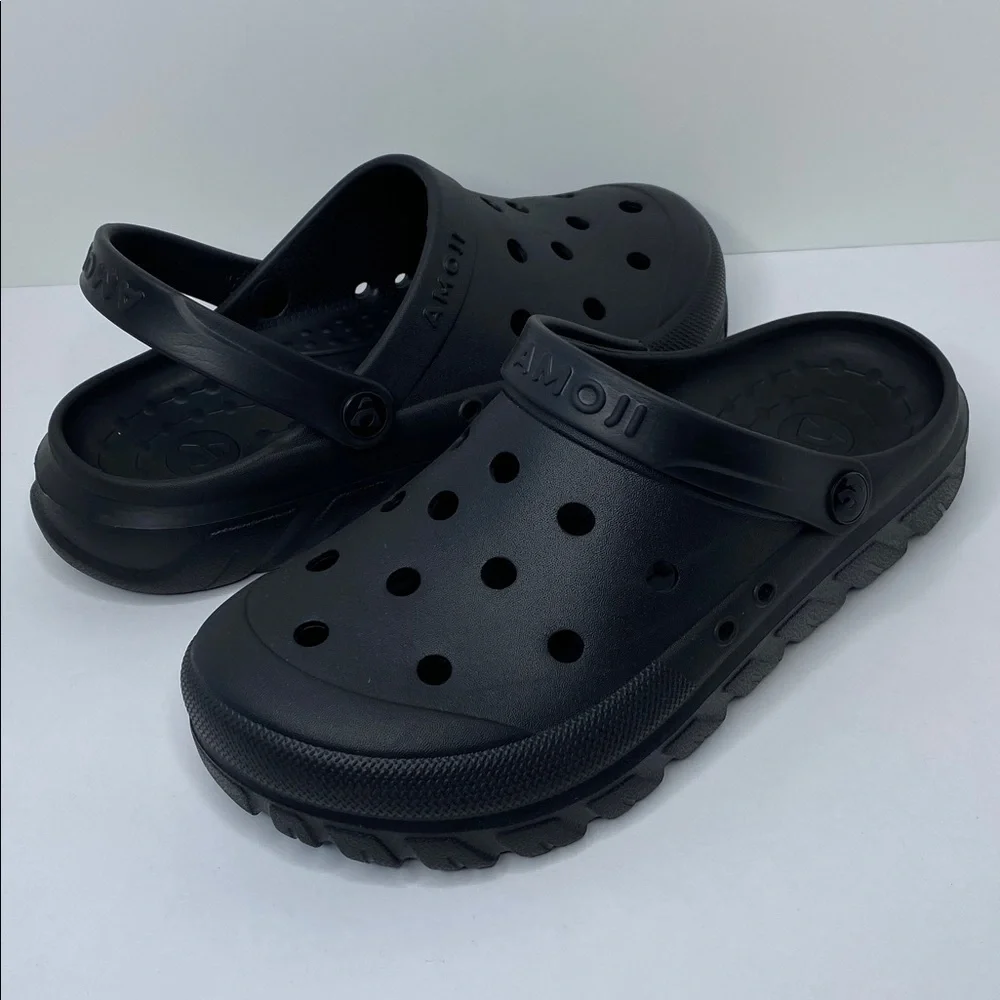 AMOJI Unisex Black Clog Sandals